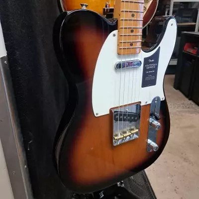 Fender Vintera II Nocaster 2